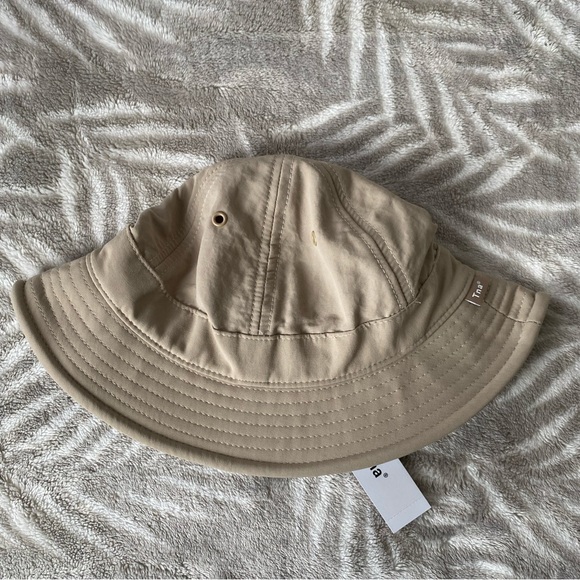 SOLD - TNA Gaffey Bucket Hat - Picture 3 of 4